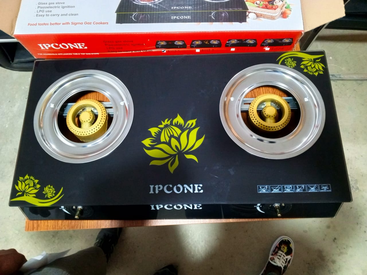 IPCONE GLASS TOP