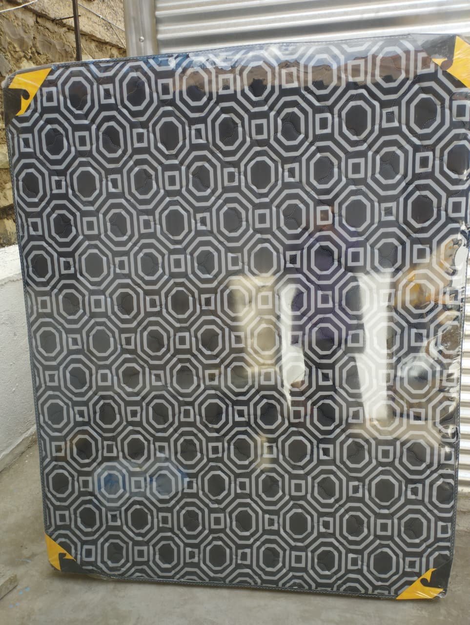 mattress 11