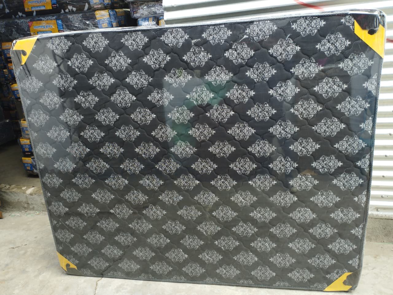 mattress 13