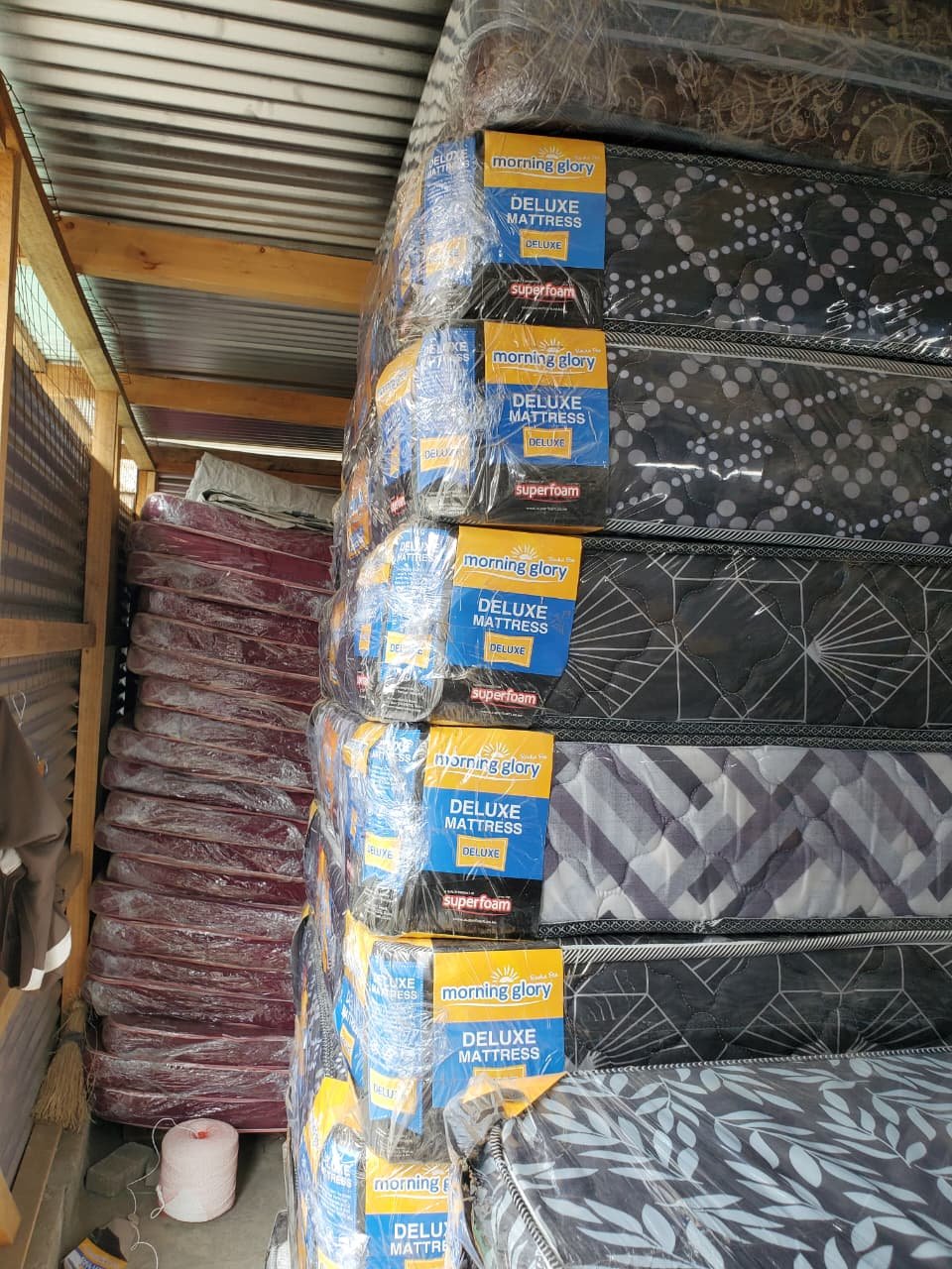 mattress 25